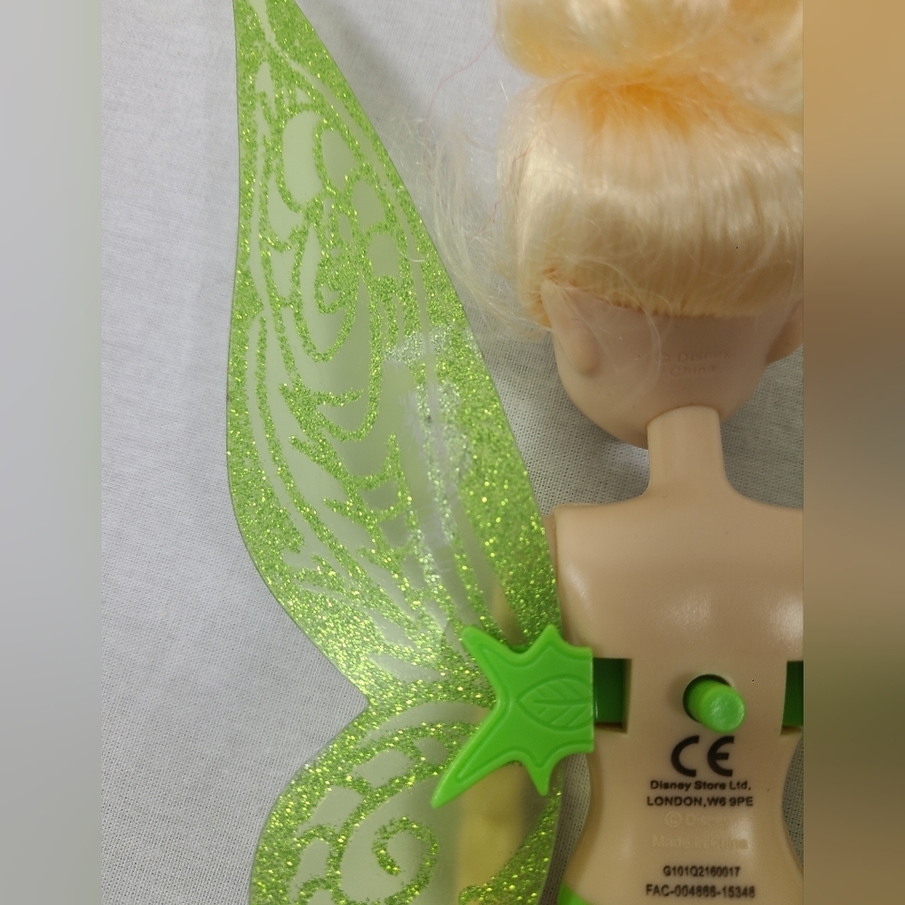 Disney Store Fairies Tinkerbell with Wings 10" Flutter Wings Fairies Doll - Picture 4 of 5
